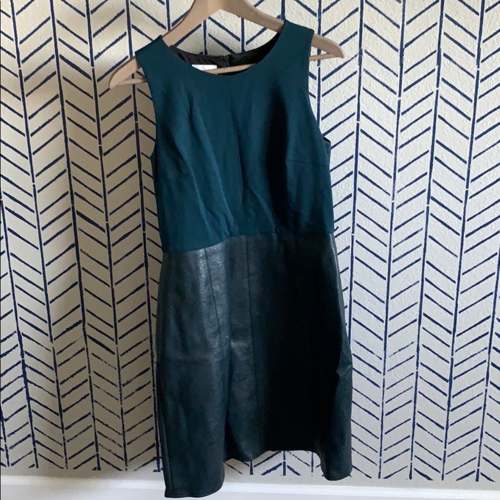 Donna Morgan Snakeskin Dress